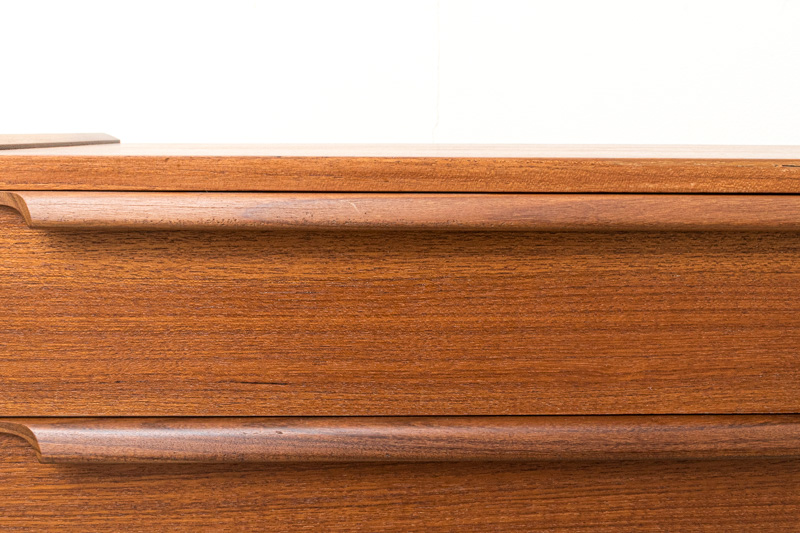 北欧家具　デンマーク　チェスト