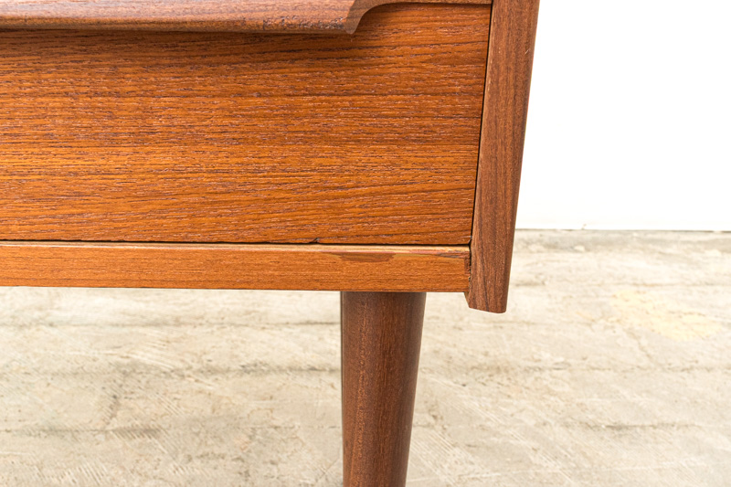 北欧家具　デンマーク　チェスト