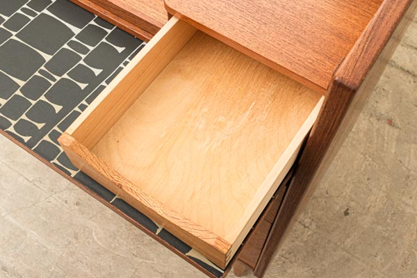 北欧家具　デンマーク　ライティングデスク