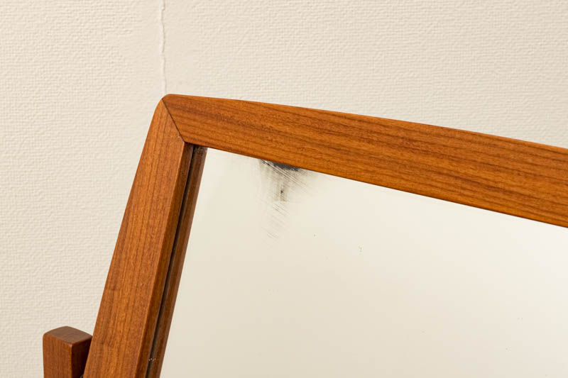 北欧家具　デンマーク　ライティングデスク