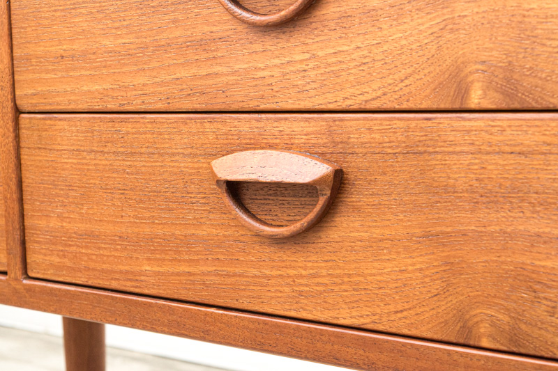 北欧家具　カイ・クリスチャンセン　チェスト