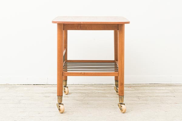 北欧家具　ワゴン
