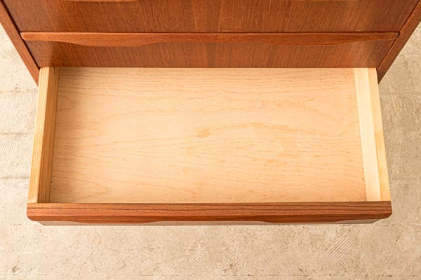 北欧家具　デンマーク　チェスト