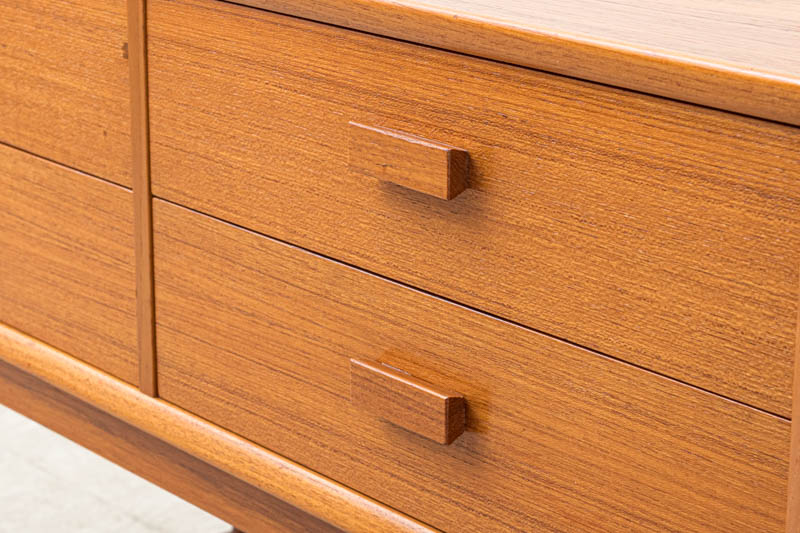 北欧家具　カイ・クリスチャンセン　チェスト