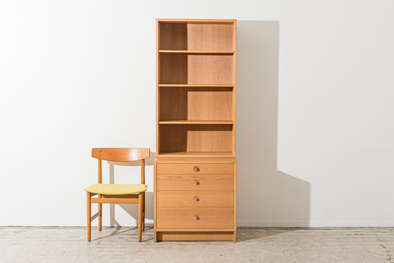 北欧家具　デンマーク　ハイキャビネット