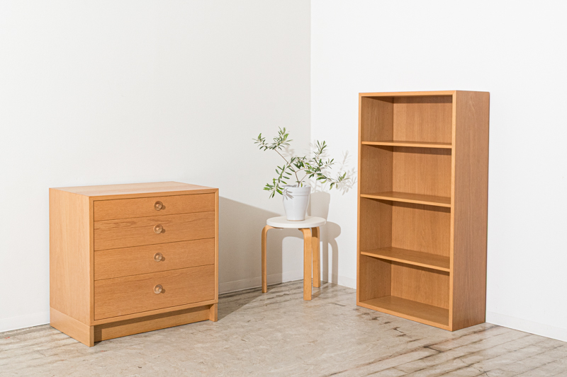 北欧家具　デンマーク　ハイキャビネット