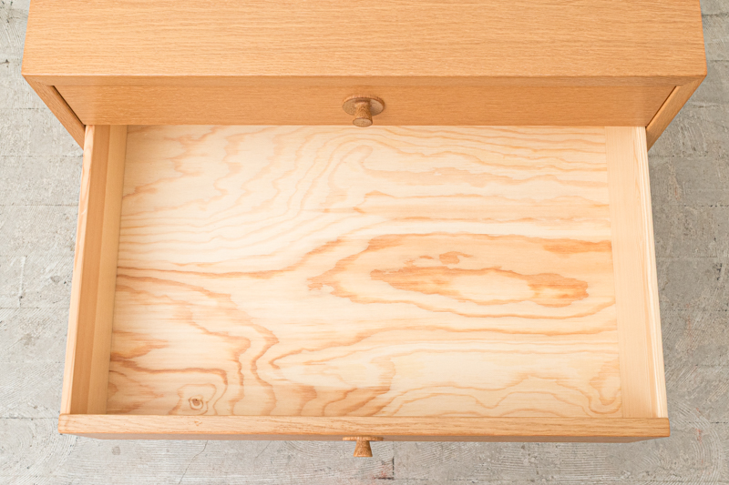 北欧家具　デンマーク　ハイキャビネット