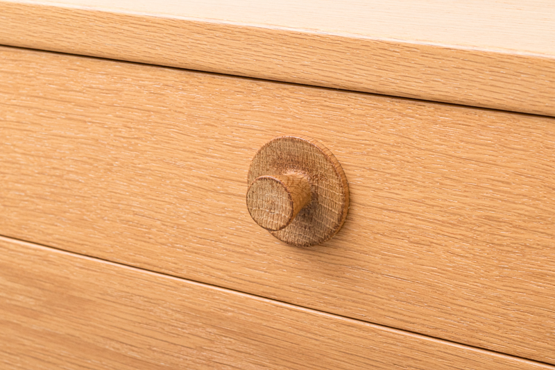 北欧家具　デンマーク　ハイキャビネット