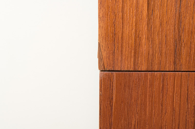 北欧家具 デンマーク ハイキャビネット