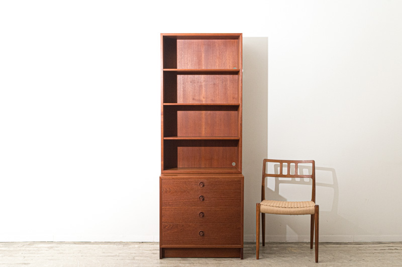 北欧家具 デンマーク ハイキャビネット