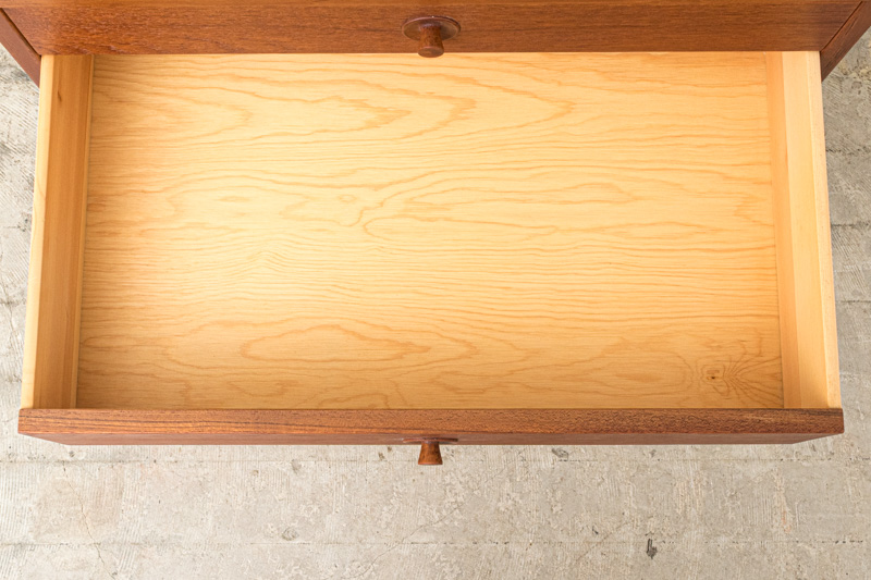 北欧家具 デンマーク ハイキャビネット