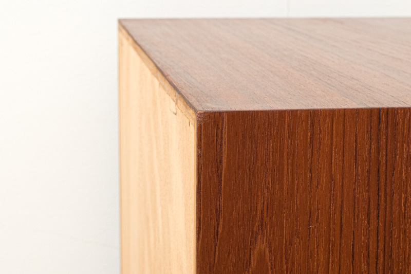 北欧家具 デンマーク ハイキャビネット