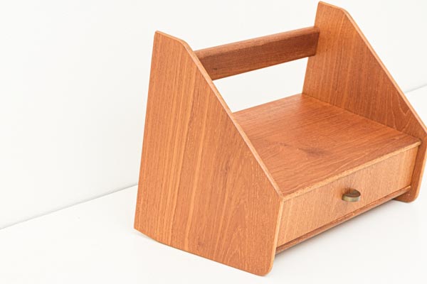 北欧家具　デンマーク　ウォールドロワー