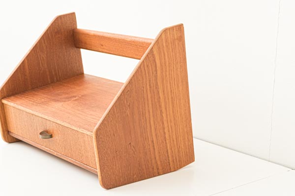 北欧家具　デンマーク　ウォールドロワー