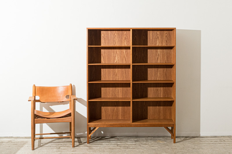 北欧家具　ハンス・Ｊ・ウェグナー　キャビネット