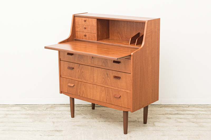 北欧家具　デンマーク　ライティングデスク