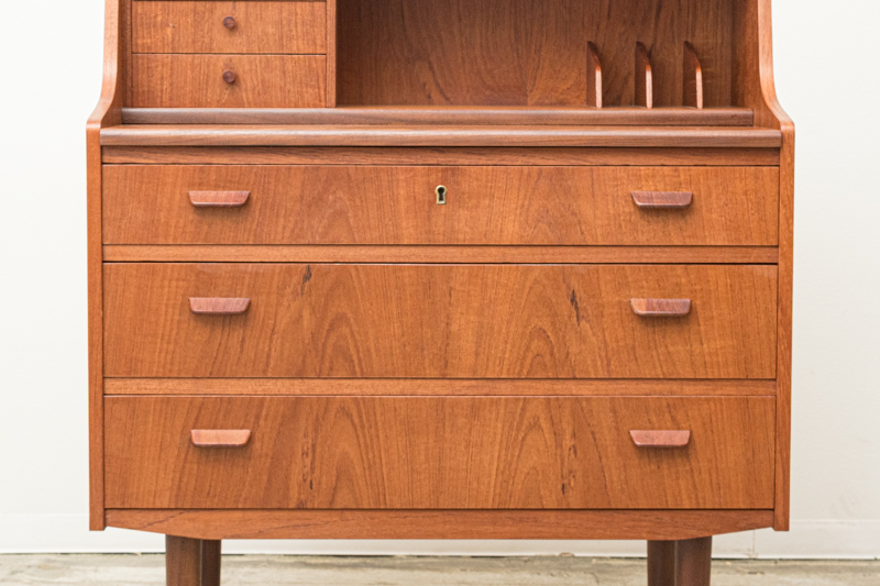 北欧家具　デンマーク　ライティングデスク