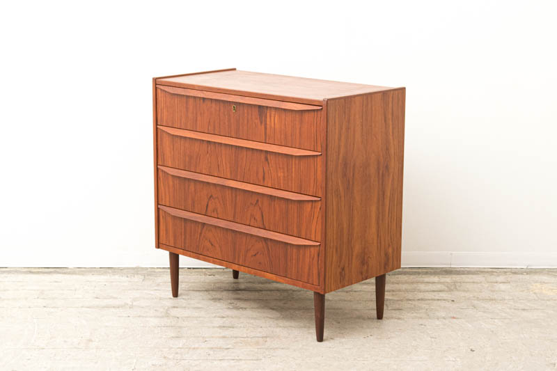 北欧家具　デンマーク　チェスト