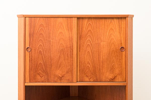 北欧　デンマーク　コーナーキャビネット 0a3604650d9229d207730eaff27bef