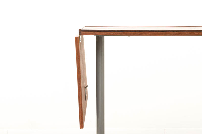 北欧家具　ワゴン