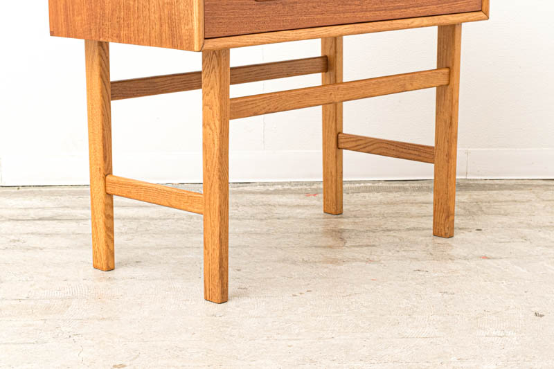 北欧家具　デンマーク　チェスト