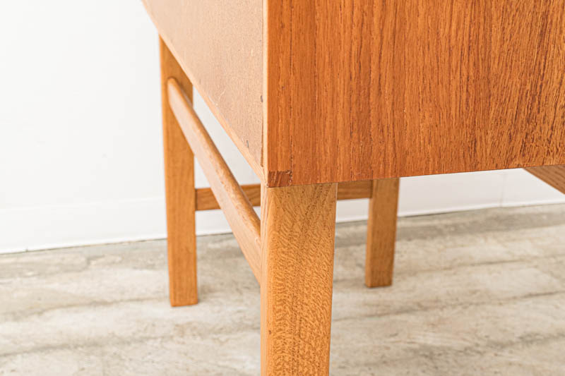 北欧家具　デンマーク　チェスト