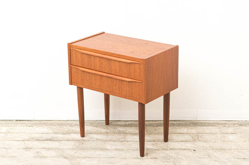 北欧家具　デンマーク　チェスト