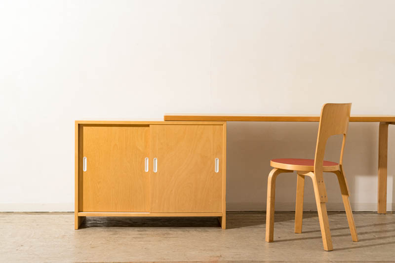 北欧家具　Alvar　Aalto　キャビネット