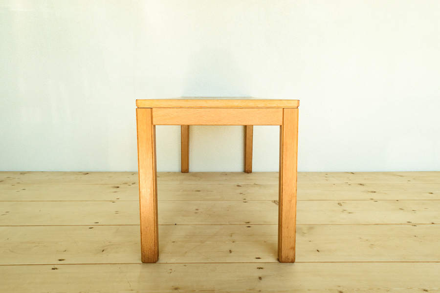 北欧家具　デンマーク　サイドテーブル