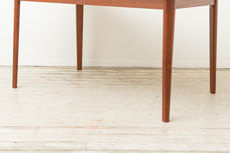 北欧家具　デンマーク　ダイニングテーブル　エクステンション