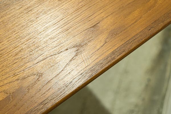北欧家具　デンマーク　ダイニングテーブル　エクステンション