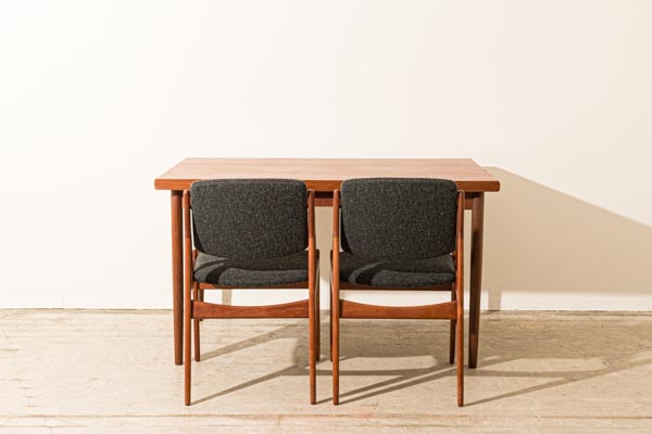 北欧家具　デンマーク　ダイニングテーブル　エクステンション