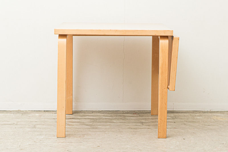 北欧家具 artek アルヴァ・アアルト デスク