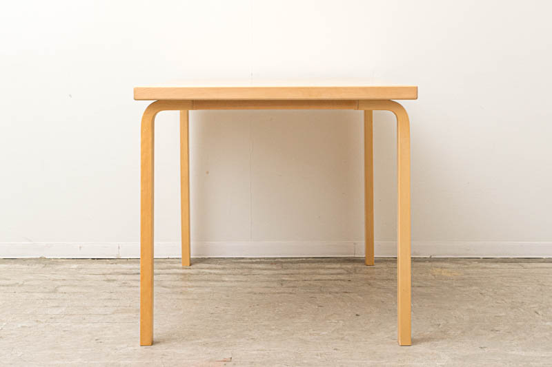 北欧家具　artek　アルヴァ・アアルト　デスク