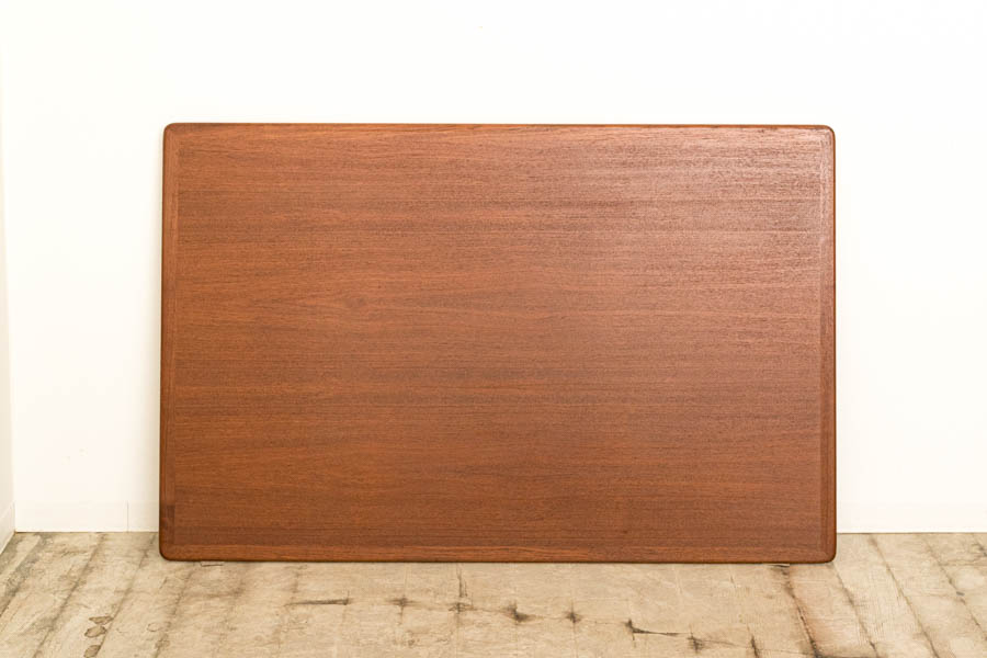 北欧家具　ダイニングテーブル　エクステンション