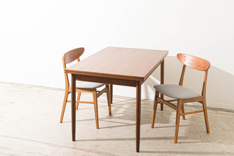 北欧家具　デンマーク　ダイニングテーブル　エクステンション