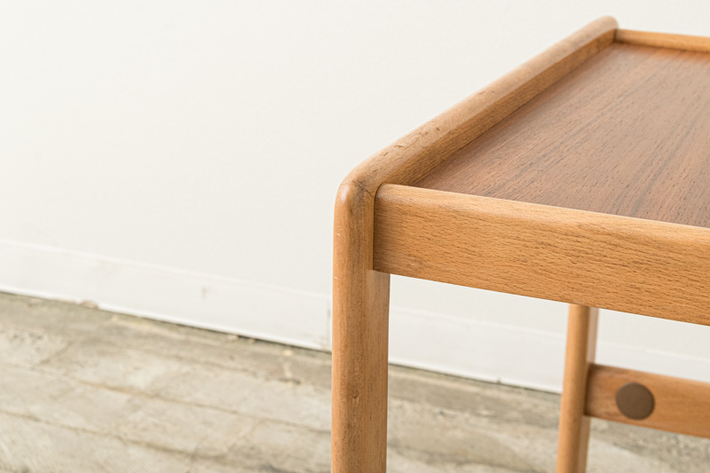 北欧家具　デンマーク製　ワゴンテーブル