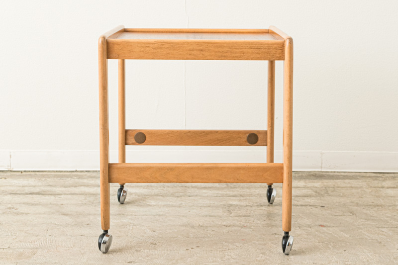 北欧家具　デンマーク製　ワゴンテーブル