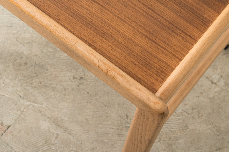 北欧家具　デンマーク製　ワゴンテーブル