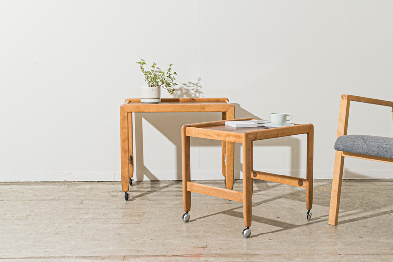 北欧家具　デンマーク製　ワゴンテーブル