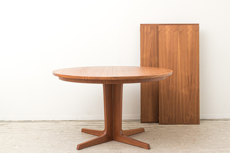 北欧家具　デンマーク製　ダイニングテーブル　エクステンション　伸長式 北欧 デンマーク エクステンション ダイニングテーブル 伸長式