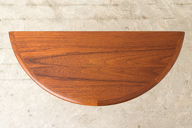 北欧家具　デンマーク　ネストテーブル