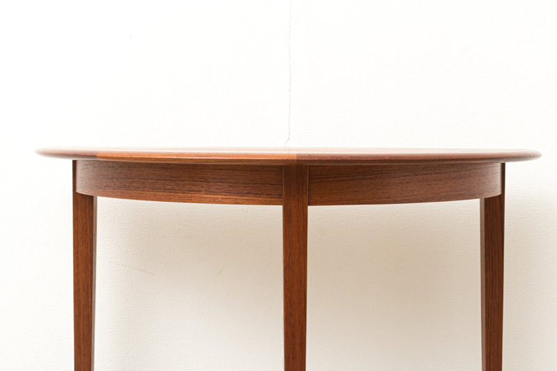 北欧家具　デンマーク　ネストテーブル