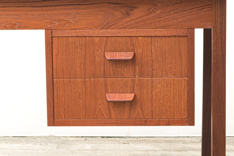 北欧家具　デンマーク　デスク