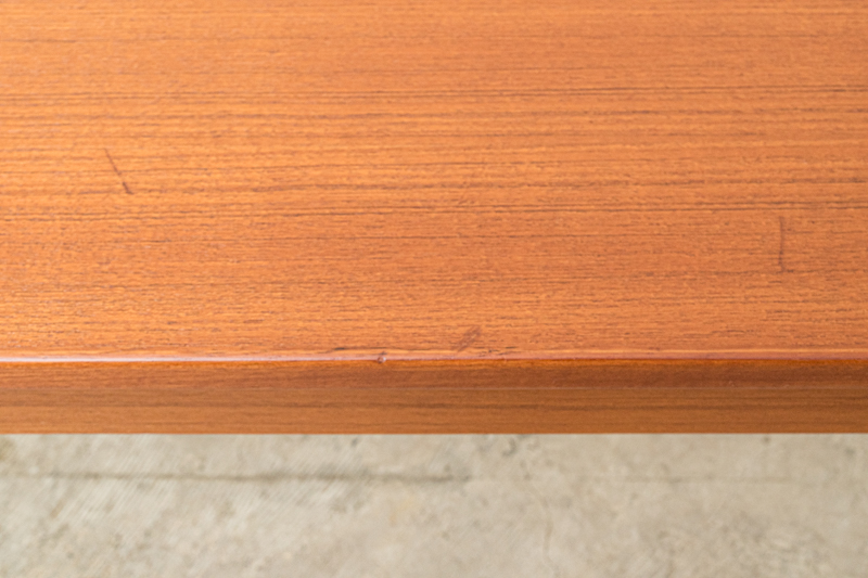 北欧家具　デンマーク　ソファテーブル