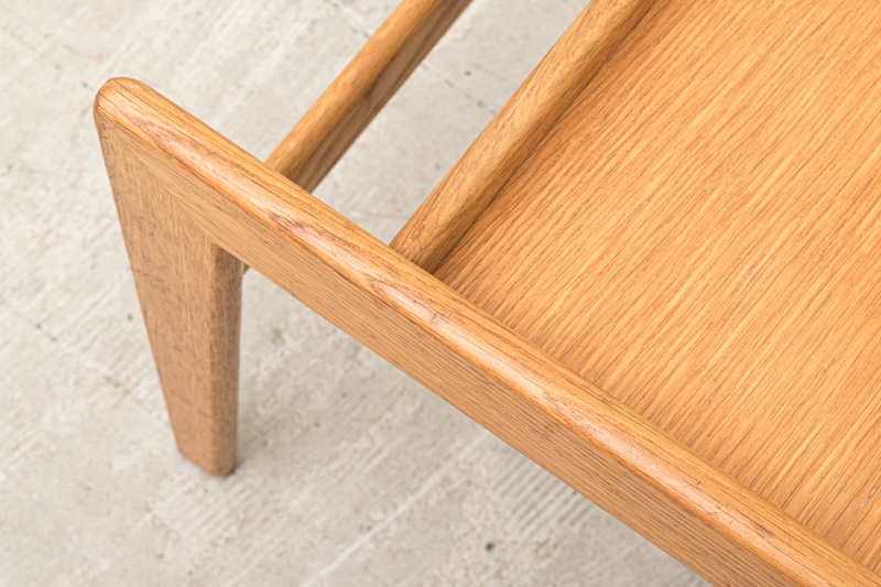 北欧家具　デンマーク　サイドテーブル