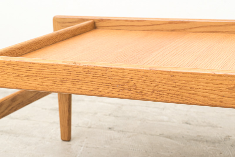 北欧家具　デンマーク　サイドテーブル