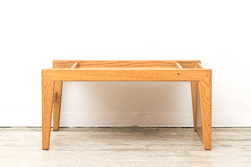 北欧家具　デンマーク　サイドテーブル