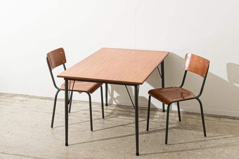 北欧家具　デンマーク製　テーブル