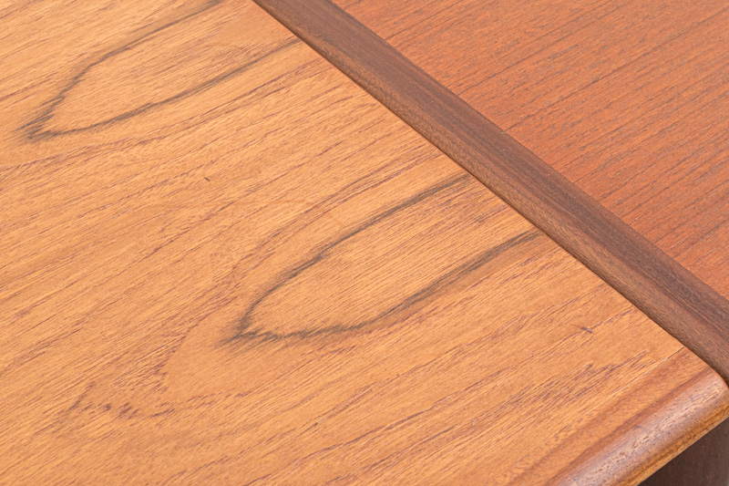 北欧家具　デンマーク　ダイニングテーブル　エクステンション